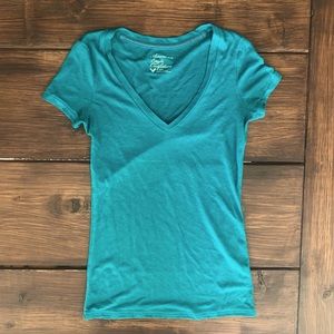 American Eagle Outfitters V Neck Tee